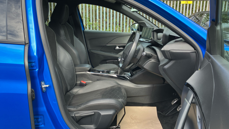 Peugeot 208 1.2 PureTech 100 GT Premium 5dr Petrol Hatchback